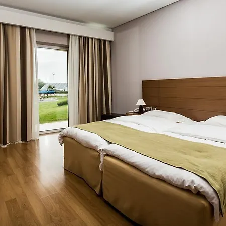 Elpida & 4* Serres