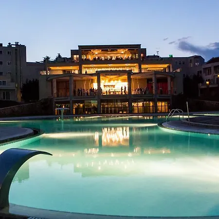 Elpida & Hotel Serres